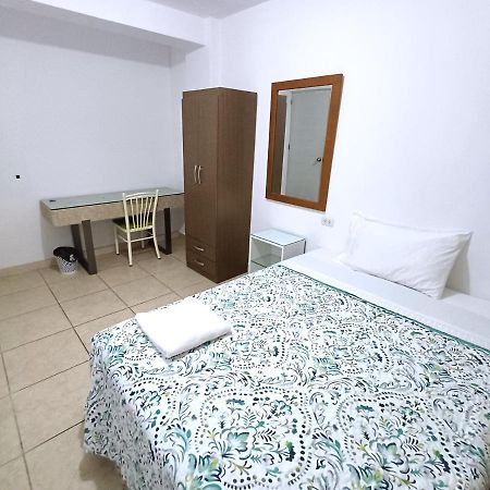 Urban House Apartment Lima Ngoại thất bức ảnh
